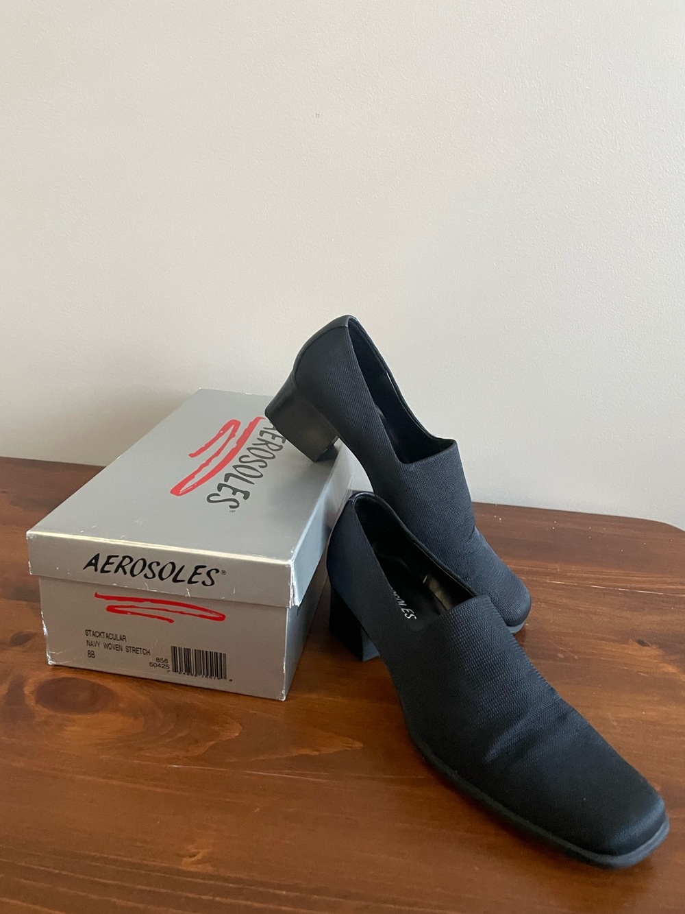 AEROSOLES Navy Woven Stretch Slip-On Block Heel Pumps